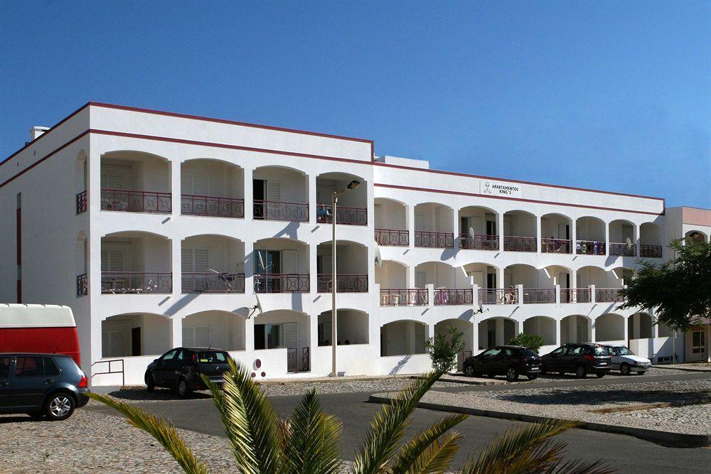 Kings Apartments Quarteira Exterior photo